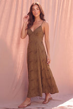 Load image into Gallery viewer, Carmel Kiss Maxi Dress