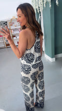 Load image into Gallery viewer, Blue Coral Crop Top