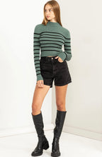 Load image into Gallery viewer, Classy Babe Ribbed Crop Top