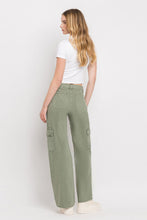 Load image into Gallery viewer, Olivia Wide Leg Cargo Jeans