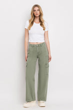 Load image into Gallery viewer, Olivia Wide Leg Cargo Jeans