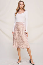 Load image into Gallery viewer, Crinkle Up Midi Skirt