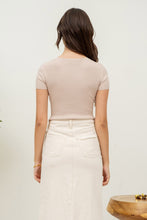 Load image into Gallery viewer, Free Falling Crop Top