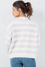 Load image into Gallery viewer, Winter Dreams Cardigan