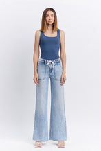 Load image into Gallery viewer, Clearly Drawstring Wide Leg Jeans