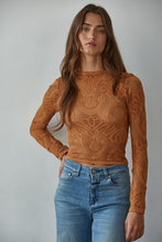 Load image into Gallery viewer, Jacquard Fishnet Layering Top