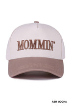 Load image into Gallery viewer, Mommin' Two Tone Hat