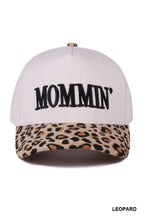 Load image into Gallery viewer, Mommin' Two Tone Hat
