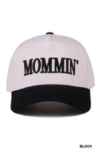 Load image into Gallery viewer, Mommin' Two Tone Hat