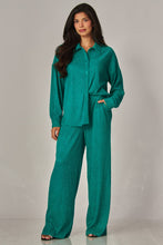 Load image into Gallery viewer, Crinkled Rhinestone Lounge Set Emerald