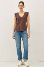 Load image into Gallery viewer, Top Notch Scoop Neck