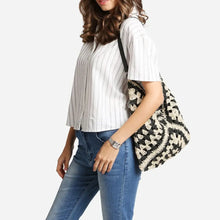 Load image into Gallery viewer, Bianca Patterned Straw Hobo Tote Bag