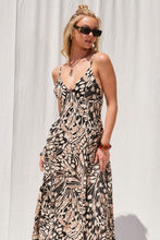 Load image into Gallery viewer, Butterfly Effect Maxi Dress