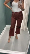 Load image into Gallery viewer, 90's Vintage Crop Flare Rust