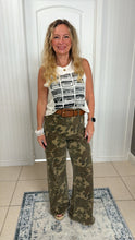 Load image into Gallery viewer, Catch Me If You Can Camo Pants