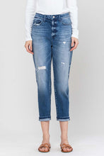 Load image into Gallery viewer, Caspian Super High Rise Boyfriend Jeans
