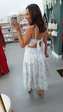 Load image into Gallery viewer, Whimsical Midi Dress