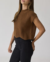 Load image into Gallery viewer, Taylor Scallop Hem Knitted Vest