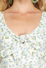 Load image into Gallery viewer, Blue Floral Top