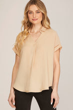 Load image into Gallery viewer, The Simple Life Top