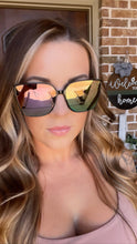 Load image into Gallery viewer, Lux Sunglasses Pink