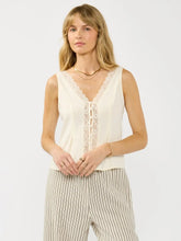 Load image into Gallery viewer, Lacey Action Button Down Top
