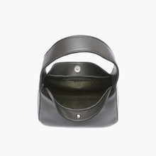 Load image into Gallery viewer, Genevie Shoulder Bag