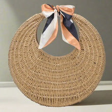 Load image into Gallery viewer, Kylie Straw Handbag
