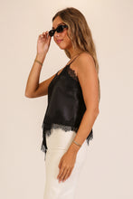 Load image into Gallery viewer, Delicate Movement Top Black