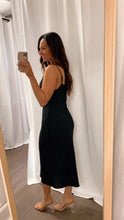Load image into Gallery viewer, Your Everything Midi Dress Black