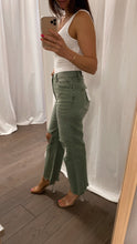 Load image into Gallery viewer, 90's Vintage Crop Flare Army Green