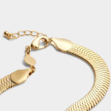 Load image into Gallery viewer, Ciana Large Snake Chain Bracelet