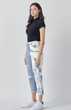 Load image into Gallery viewer, This or That Mom Jeans