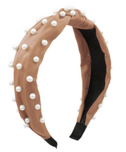 Load image into Gallery viewer, Pearl Studded Headband