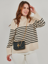 Load image into Gallery viewer, Maddie Crossbody Black