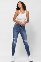 Load image into Gallery viewer, Now & Then Crop Skinny Jeans