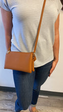 Load image into Gallery viewer, Lilly Crossbody Clutch Bag