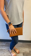 Load image into Gallery viewer, Lilly Crossbody Clutch Bag