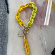 Load image into Gallery viewer, Chain Link Bangle Keychain