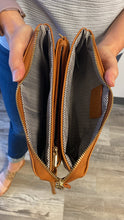 Load image into Gallery viewer, Lilly Crossbody Clutch Bag