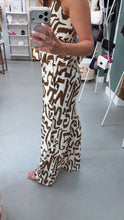 Load image into Gallery viewer, Urban Paradise Pants Brown
