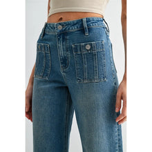 Load image into Gallery viewer, Hillary Crop Wide Leg Jeans
