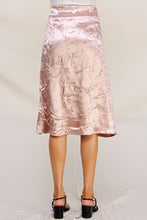 Load image into Gallery viewer, Crinkle Up Midi Skirt
