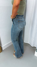 Load image into Gallery viewer, Emma High Waisted Flare Jeans
