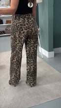 Load image into Gallery viewer, Bold Leopard Wide Leg Pants
