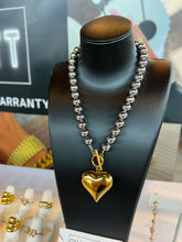 Load image into Gallery viewer, Glam Heart Necklace
