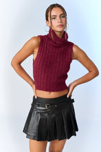 Load image into Gallery viewer, Valentina Turtle Neck Top
