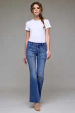 Load image into Gallery viewer, Happi Mid Rise Jeans
