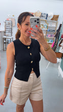Load image into Gallery viewer, Suns &amp; Shells Knit Vest
