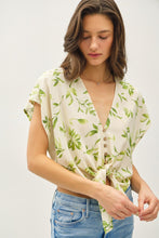 Load image into Gallery viewer, Tropical Feels Top
